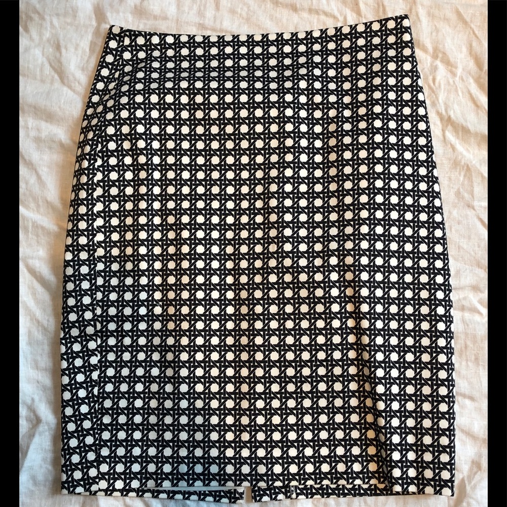 Ann Taylor Black and White Woven Pencil Skirt 2